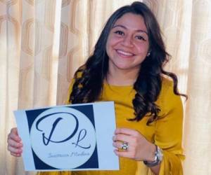 La joven de 22 años es un ejemplo de valentía y atrevimiento, pues dispuso todos sus ahorros con la visión y sueño de crear su propia marca. Foto: Andrea Gonzáles