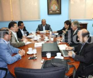 La comisión depuradora ya cuenta con una propuesta de reestructuración de la Policía hondureña, foto: El Heraldo.