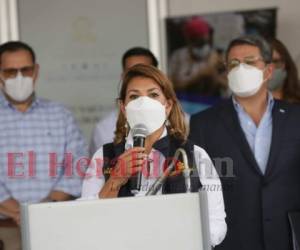 Flores también ha dicho que la Secretaría de Salud continúa realizando gestiones para conseguir más antídotos contra el covid-19: Foto: David Romero/ EL HERALDO