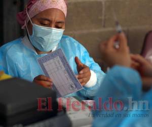 El Alonso Suazo y los demás 63 CIS de la ciudad están habilitados para la vacunación. En el Distrito Central se ha aplicado, entre adultos y niños, un total de 2,036,190 vacunas anticovid, según la RMS.