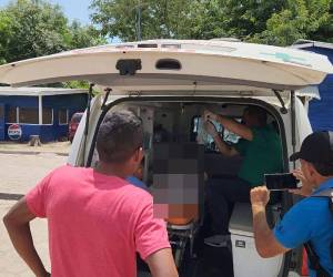 Las mujeres inicialmente fueron transportadas por una patrulla hacia el Hospital Aníbal Murillo. Posteriormente, las trasladaron a la ciudad de San Pedro Sula.