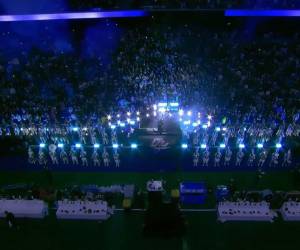 La Banda de Marcha Honduras 504, agrupada por jóvenes hondureños, hizo historia tras haberse convertido en la primera agrupación de su género en participar en un show de medio tiempo de la Liga Nacional de Fútbol Americano (NFL), junto a nada más y nada menos que Daddy Yankee y Bizarrap, en uno de los eventos deportivos más grandes del mundo que se realizó en el Bernabéu, en España.