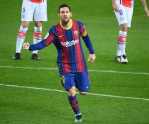 El argentino Lionel Messi alcanzó 15 goles a solo uno de Suárez. FOTO:AFP