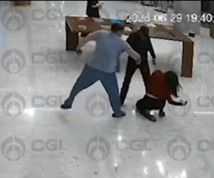 El video fue difundido públicamente esta semana, lo que provocó que las autoridades capitalinas iniciaran las investigaciones correspondientes.