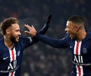 Pese a que los futbolistas no revelaron cuál fue su apuesta, el video fue bien recibido por sus seguidores. Foto: AFP