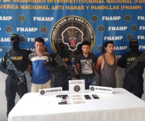 Los seis supuestos antisociales fueron aprehendidos en dos operaciones diferentes, en el municipio de San Antonio, Cortés, y en la colonia Esquipulas, sector El Carmen, en la ciudad de San Pedro Sula.