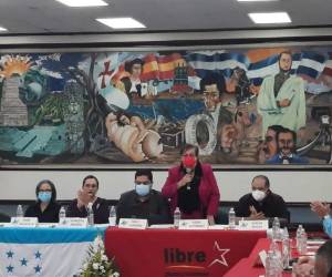 Hasta maestros del interior del país participaron en el encuentro. FOTO CORTESÍA: Twitter