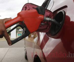 Los carburantes suman seis alzas consecutivas en el país.