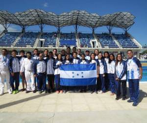 Dos medallas plata y cuatro de bronce la disciplina de natación. Karen Vilorio subió al podio por la medalla de plata en 50 dorso y 200 combinado y el bronce para Jesús Flores en 50 pecho, Ana Ana Pastrana en 200 combinados, Sara 100 libre, Julimar Ávila 50 mariposa.