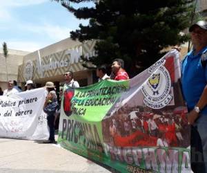 La reunión que tenían programada los colegios magisteriales con el ministro de Educación fue abandonado por algunas de las partes. Foto: Alejandro Amador/El Heraldo.