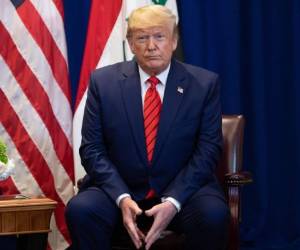 El presidente ha alternado entre lanzar diatribas contra lo que ve como intentos demócratas y de los medios de exagerar la historia de Ucrania. Foto: AFP