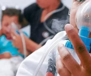 Ante el incremento de casos, las autoridades sanitarias reiteraron la importancia de la vacunación en los menores de edad.