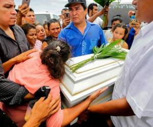 Nicaragua llora la muerte de toda una familia.