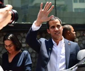Juan Guaidó denunció este jueves la detención de Roberto Marrero. Foto AFP
