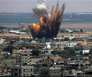 Los enfrentamientos recientes han dañado infraestructuras de distribución de agua y podrían provocar nuevos combates. Foto AFP