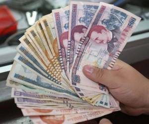 Por la jornada ordinaria de ocho horas laborables el promedio salarial es de 497.24 lempiras.