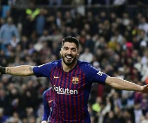 Suárez, de 33 años, se marcha a un competidor directo del club catalán como es el Atlético de Madrid, que pagará 6 millones de euros en variables. Foto: AFP