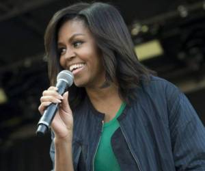 Por su papel como primera dama Michelle debía caminar siempre my arreglada. Foto: AFP