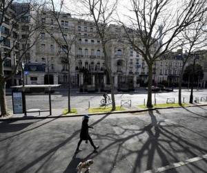 En el este de Francia se informó el lunes del fallecimiento de cuatro médicos que habían contraído el nuevo coronavirus. Foto: AFP.