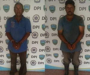 Los imputados frente a las cámaras de la Policía Nacional. (Foto: Cortesía Policía Nacional)