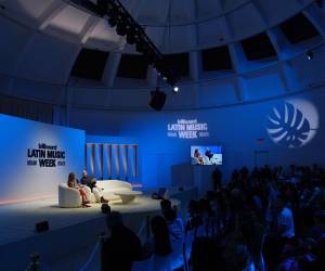 Una imagen de lo que se vivió en la Semana Billboard de la Música Latina, en el Teatro del Faena Forum en Miami Beach, Estados Unidos.