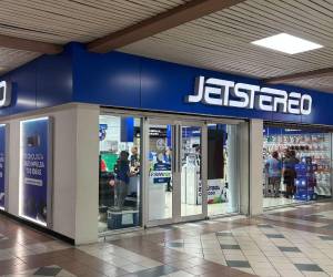 La empresa hondureña estrena una imagen moderna e interactiva en el centro comercial capitalino.