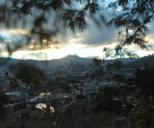 Para Tegucigalpa se prevé una temperatura máxima de 29 C° y una mínima de 19 C°.