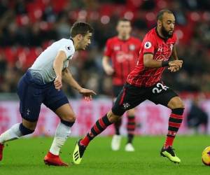 Los pupilos de Pochettino siguen siendo terceros (61 puntos), pero el Manchester United (58 puntos), el Arsenal (57 puntos) -ambos se enfrentan el domingo- y el Chelsea (56) podrían aprovechar esta derrota para acercarse peligrosamente. (Foto: Saints Marching)