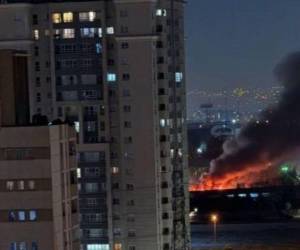 Israel comenzó a bombardear Irán en la madrugada del viernes señalando los avances en el programa nuclear de la república islámica.