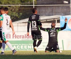 Yustin Arboleda abrió la cuenta goleadora a los 44 minutos. Foto: EL HERALDO.