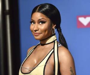 La rapera, que empezó a salir con Kenneth Petty hace cerca de un año, pareció confirmar su matrimonio. Foto: AP.