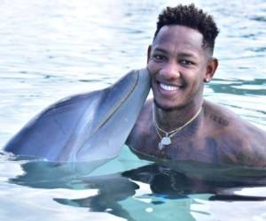 Romell Quioto ha presumido de sus aventuras en Roatán a través de su cuenta de Instagram.