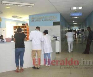 El Hospital Básico Gabriela Alvarado de Danlí tiene 52 años de funcionar y atiende alrededor de 100 mil pacientes al año. Foto: El Heraldo