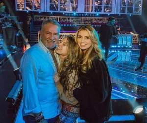 Ambos padres han sido vistos compartiendo con sus hijas en lo que muchos calificaron como un viaje de reconciliación entre 'El Güero' y 'la Gaviota'. Foto: Instagram.