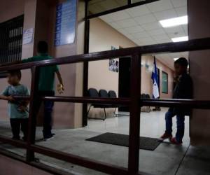 El consulado de Honduras en Guatemala ha recibido 18 casos de hondureños menores de edad no acompañados que están bajo custodia de la Procuraduría General de la Nación (PGN).