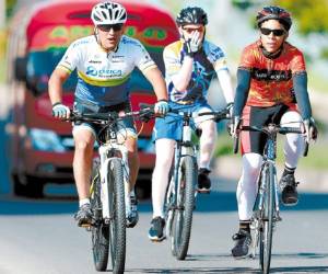 En la capital unas 2,000 personas practican el ciclismo como deporte y otro porcentaje igual se desplaza a diario en este mismo medio de transporte.
