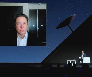 Elon Musk tuvo una intervención telemática en el salón mundial de telefonía móvil (MWC) que se celebra en Barcelona. AFP.
