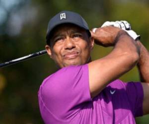 Tras el accidente vehicular de Tiger Woods, ya se habla del final de su trayectoría como golfista. Foto: Agencia AP