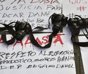 La organización de defensa de la libertad de prensa Artículo 19 denunció en su informe 2018 que el 99% de los casos de los más de 100 periodistas asesinados en México desde 2000 continúan impunes. Foto: Cortesía CNN.