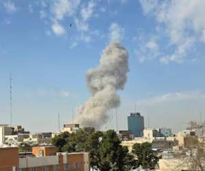 Más información sobre el ataque que, según funcionarios iraníes, causó decenas de muertes en una escuela de niñas en el sur de Irán este sábado.