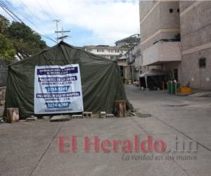 Los pasillos del Hospital Escuela (HE) mostraron al fin una disminución de casos. Foto: Johny Magallanes / EL HERALDO.