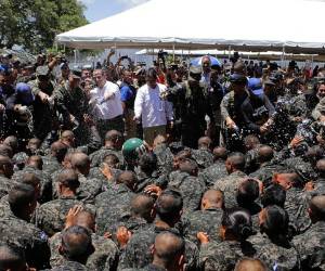 La ceremonia fue encabezada por el presidente Juan Orlando Hernández y la cúpula militar.