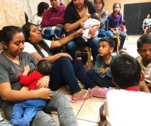 El documento menciona que algunos de los niños migrantes viajaban en compañía de un familiar o tutor, pero otros ingresaron solos. Foto: AP