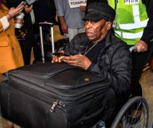 Los voceros de Pelé, Joe Fraga y Pepito Fornos, no dijeron si éste se va iría a casa o a un hospital brasileño. (Foto: Zona FUT Oficial)