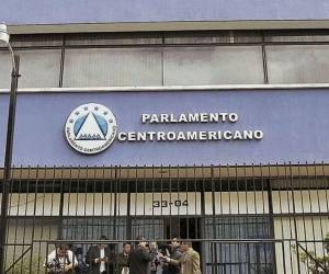 Con la declaratoria presidencial aprobada este miércoles 24 de diciembre por las consejeras Cossette López y Ana Paola Hall, junto al consejero suplente Carlos Cardona, Honduras oficializó a Nasry Asfura como presidente electo.