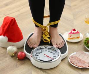 Si bien el ayuno intermitente es una buena opción en estas fechas, debe tener cuidado con el ciclo restricción-atracón, que podría ser un arma de doble filo al querer lograr sus objetivos.