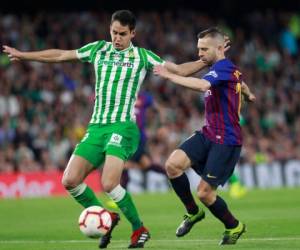 Lionel Messi marcó tres goles ante el Betis el domingo. (AFP)