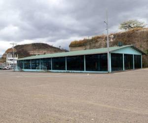 Cifras de 2025 indican que en el sector operan alrededor de 400 vendedores, quienes dependen directamente del movimiento comercial que genera la afluencia de personas