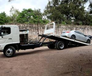 ¿Su carro se quedó varado o sufrió un accidente? Puede solicitar grúa llamando a la línea 100 de la Alcaldía.