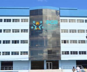 PGR demanda a diputados por destitución y apoyo a reelección de JOH.